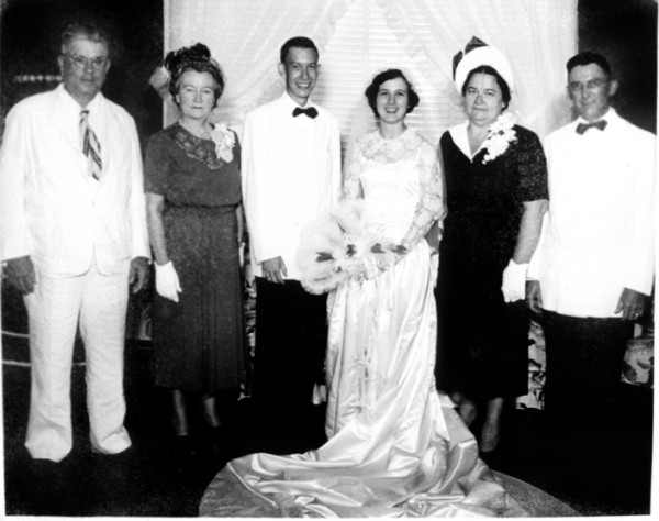 Wedding Photo of Jack and Jean Kearns | Evermore Genealogy