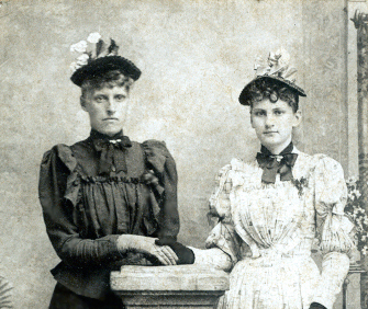 Photo of Bettie Brewer Noyes and Dora Fowler taken at Fritts Studio in Liberal